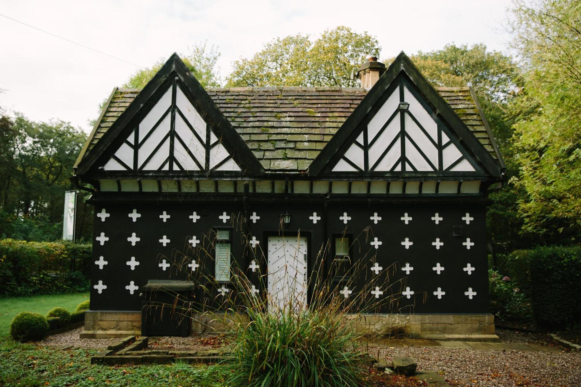 The Gatehouse At Samlesbury Hall Luaran gambar